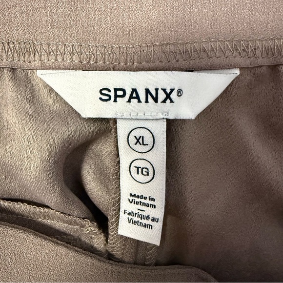 Spanx Straight Leg Trousers Pants Smoke Gray Sold at Revolve  Size XL /16 - Picture 7 of 10